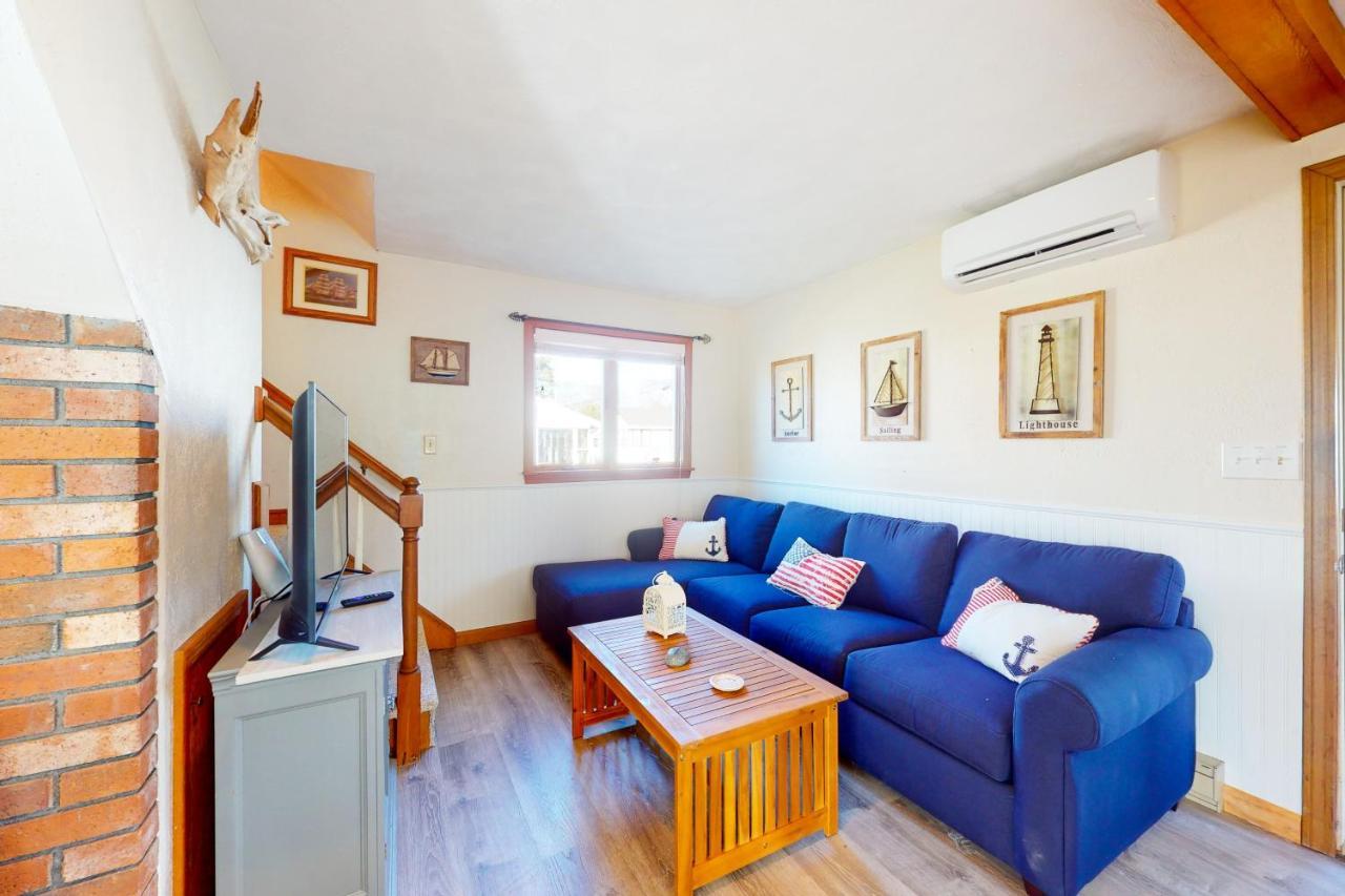 Swift Beach House Wareham Exterior photo